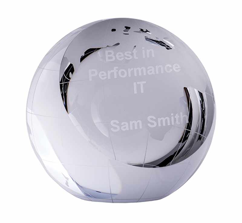 Briefbeschwerer mit Kristallkugel