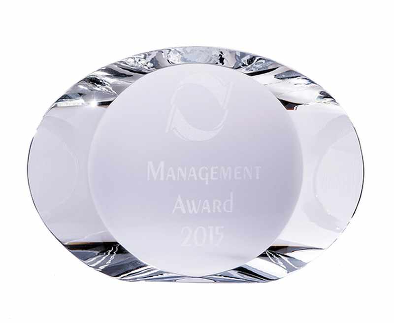 Infiniti-Kristall – oval