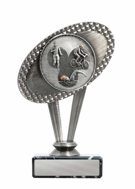 Metall-Triathlon-Thema auf der Basis