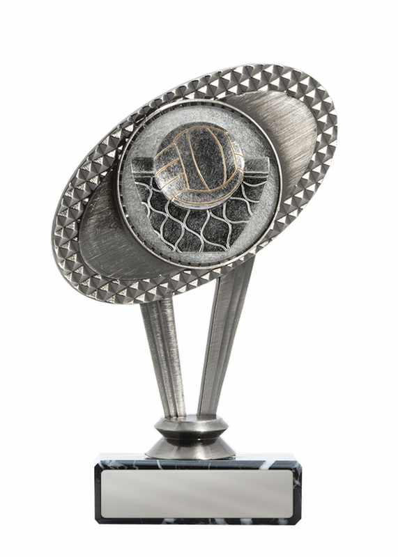 Metall-Volleyball-Motiv auf Sockel